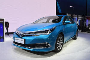 续航可达985km，享受新能源补贴，卡罗拉双擎E＋将于3月上市