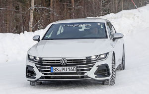全新大众Arteon R要来了，3.0T+四驱，动力比高尔夫R还强！