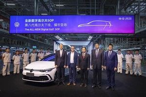 高尔夫8来了！一汽-大众第八代高尔夫正式下线，年内上市