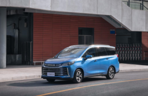 “带娃神器”引领智能化家庭出行，上汽大通MAXUS G50 PLUS太原正式上市