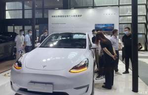 马斯克表示所有中国业务数据都将储存在中国