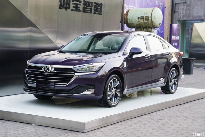 10万预算买自主三厢车 这三款精致实用值得入手