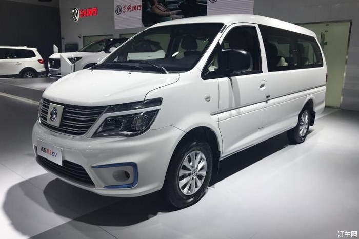 新款菱智M5 EV公布售价 补贴后13.99万起 