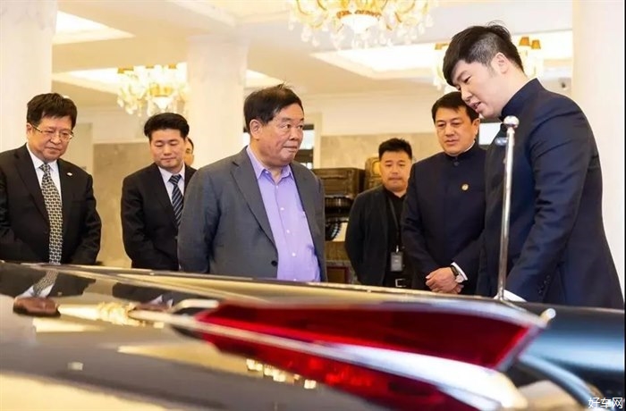 曹德旺说购买红旗L5的真正原因，网友：说的都是实在话