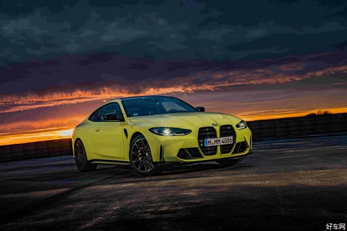 新时代终极驾驶机器 全新BMW M3及全新BMW M4双门轿跑车开启高性能进阶之旅