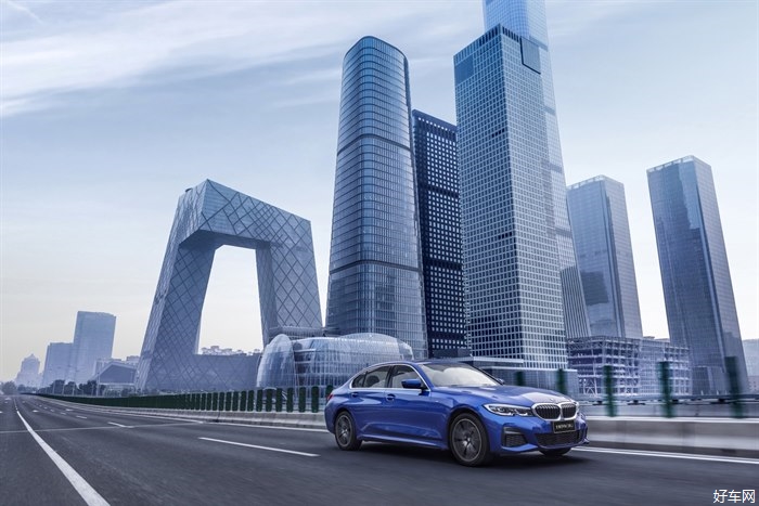 豪华超值越级体验 全新BMW3系晶彩定制版悠然来袭