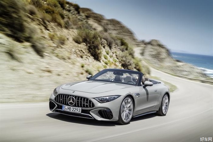 全新梅赛德斯-AMG SL发布 回归2+2座椅布局